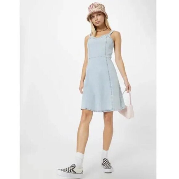 Vero Moda Dresses & Skirts - VERO MODA Women's Lilith Denim Mini Dress Blue Size Medium